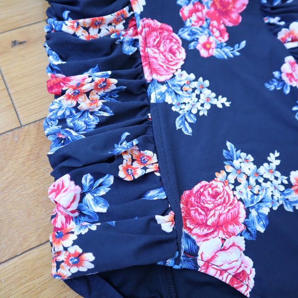 Seafolly Vintage-Style One Piece Floral & Navy Blue Swimsuit Size 4 - Picture 13 of 16